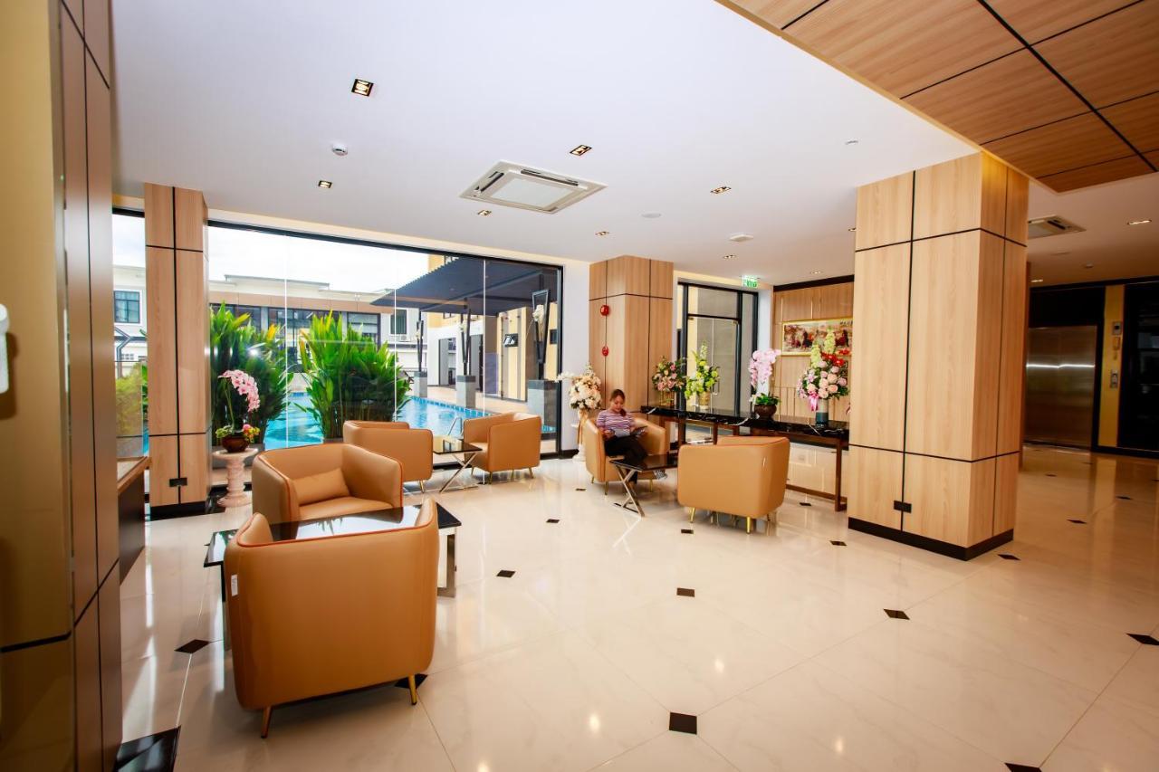 Siri Hotel Lumphun Ban Pa Daet Exteriér fotografie
