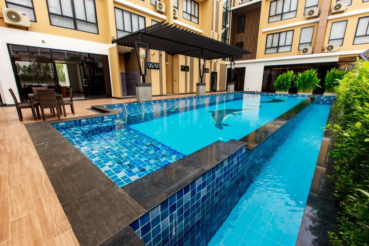 Siri Hotel Lumphun Ban Pa Daet Exteriér fotografie