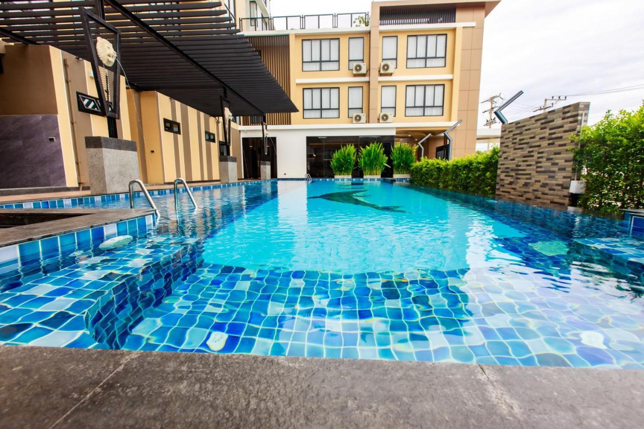 Siri Hotel Lumphun Ban Pa Daet Exteriér fotografie