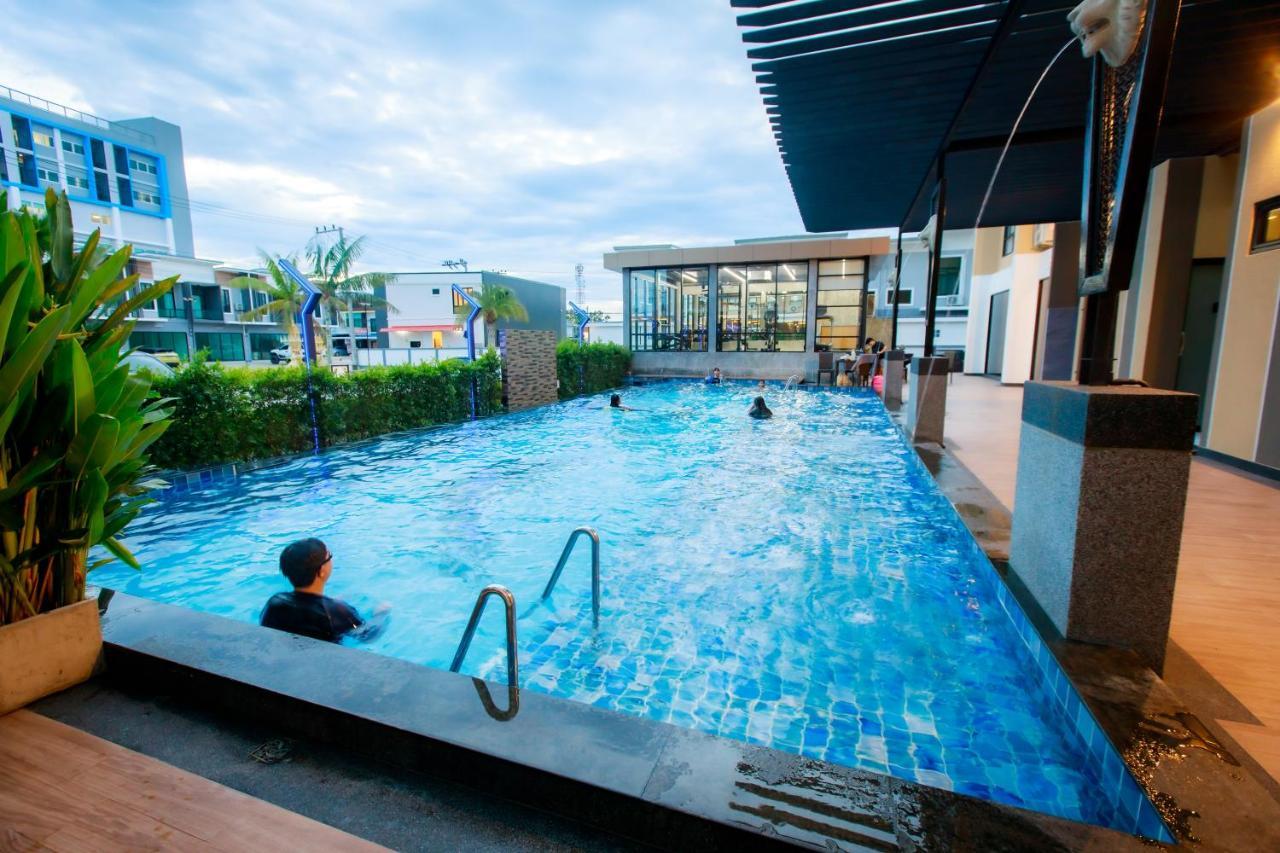 Siri Hotel Lumphun Ban Pa Daet Exteriér fotografie